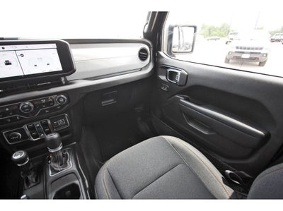 2025 Jeep Wrangler 4-Door Summit 4x4