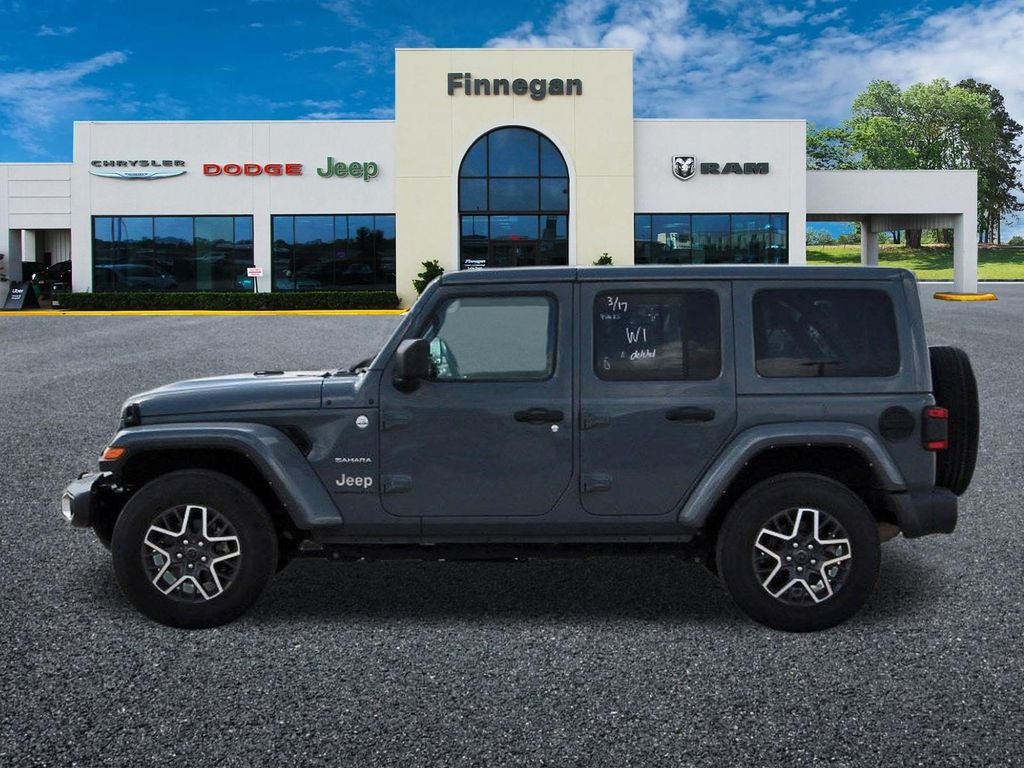 2024 Jeep Wrangler 4-Door Sahara 4x4