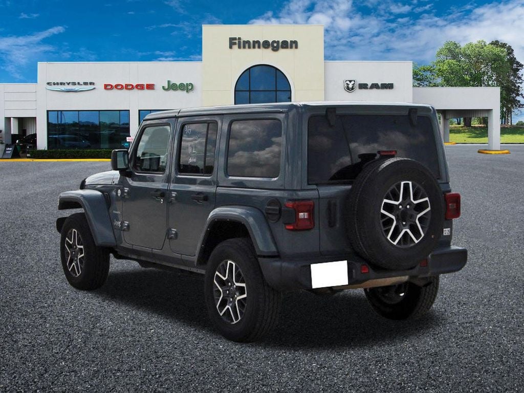2024 Jeep Wrangler 4-Door Sahara 4x4