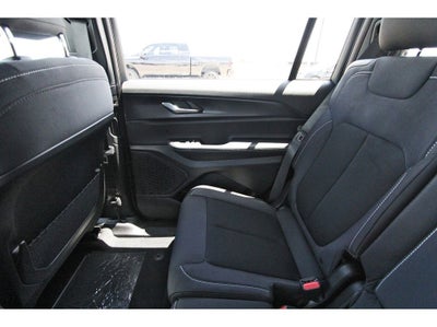 2025 Jeep Grand Cherokee L Laredo X 4x4