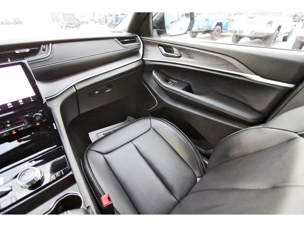 2025 Jeep Grand Cherokee 4xe 4xe PANO ROOF