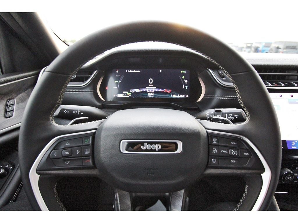 2025 Jeep Grand Cherokee 4xe 4xe PANO ROOF