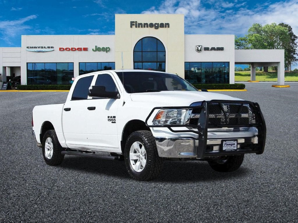 2022 RAM 1500 Classic Tradesman 4x4 - Trailer–Tow Group