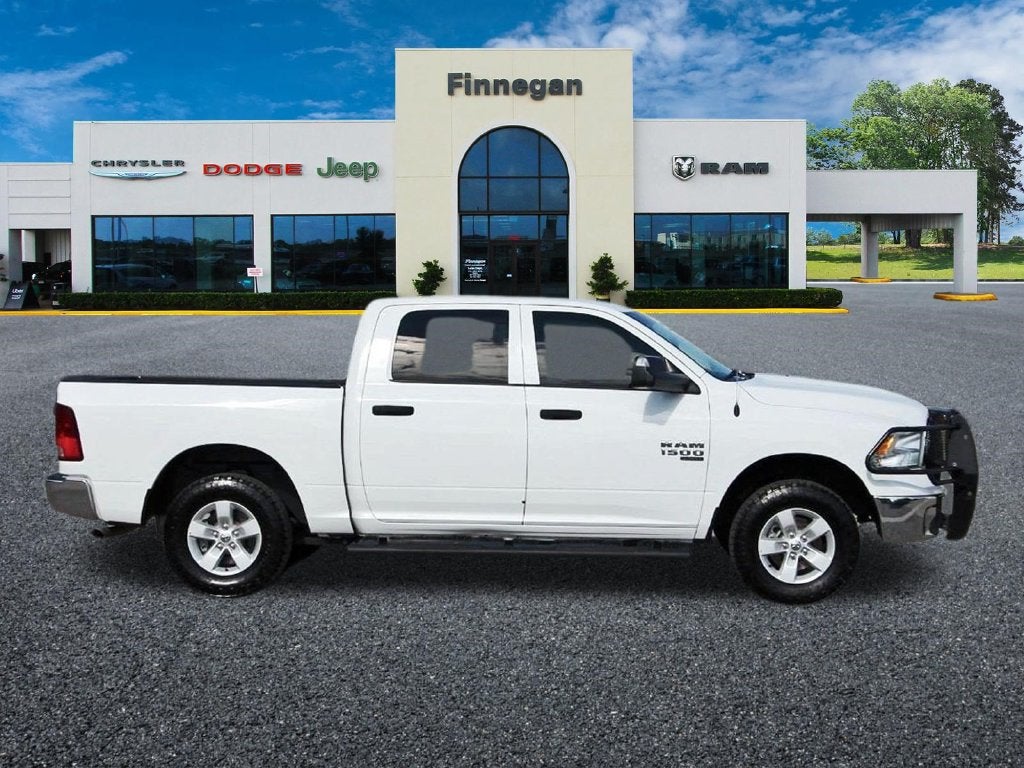 2022 RAM 1500 Classic Tradesman 4x4 - Trailer–Tow Group