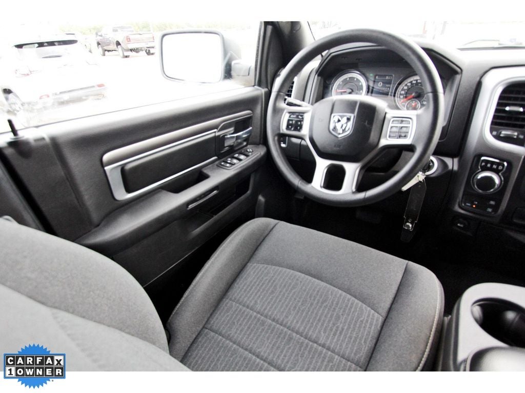 2024 RAM 1500 Classic Warlock Crew Cab 4x4 5'7' Box