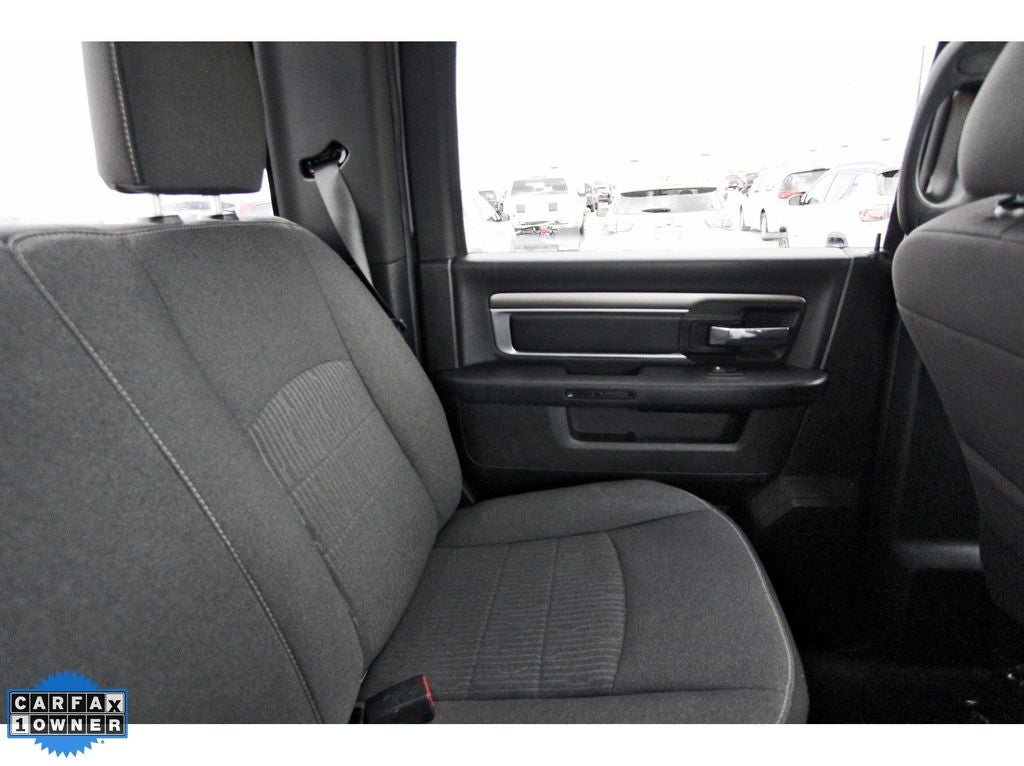 2024 RAM 1500 Classic Warlock Crew Cab 4x4 5'7' Box