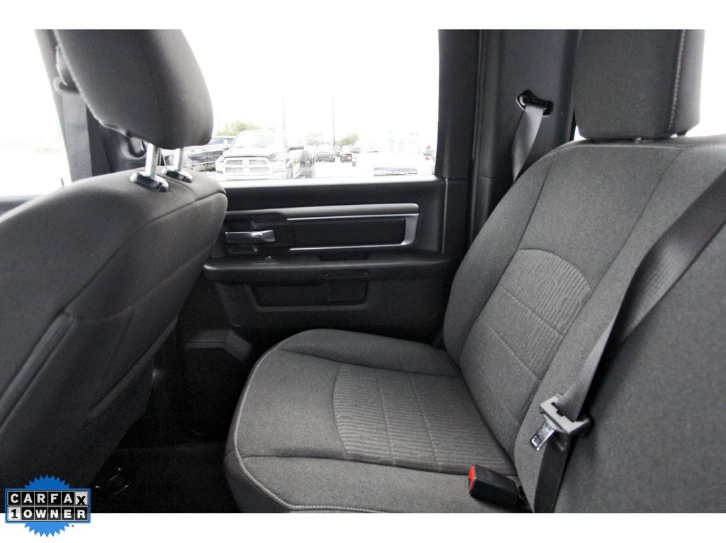 2024 RAM 1500 Classic Warlock Crew Cab 4x4 5'7' Box