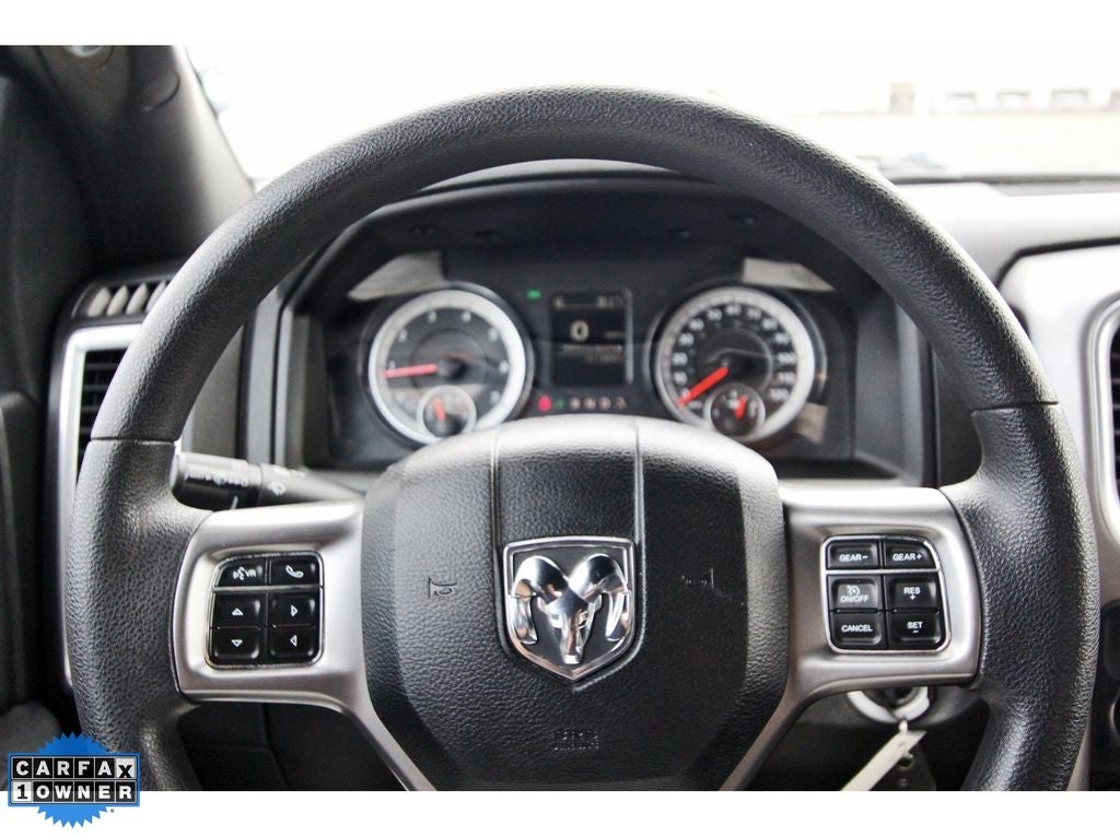 2024 RAM 1500 Classic Warlock Crew Cab 4x4 5'7' Box