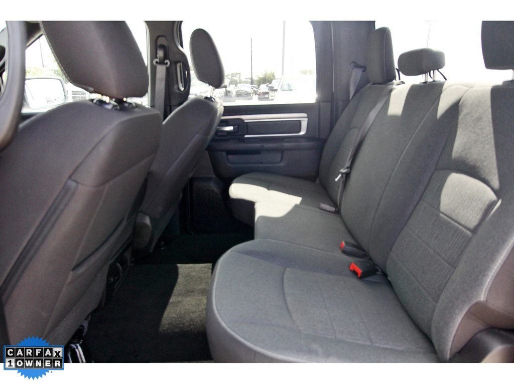 2024 RAM 1500 Classic Warlock Crew Cab 4x4 5'7' Box