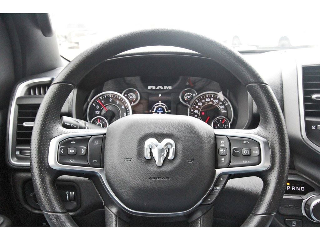2025 RAM 1500 Lone Star Quad Cab 4x2 6'4' Box