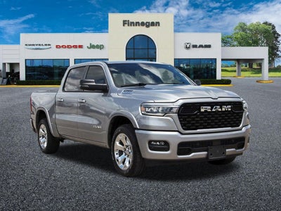 2025 RAM 1500 Lone Star Crew Cab 4x2 5'7' Box