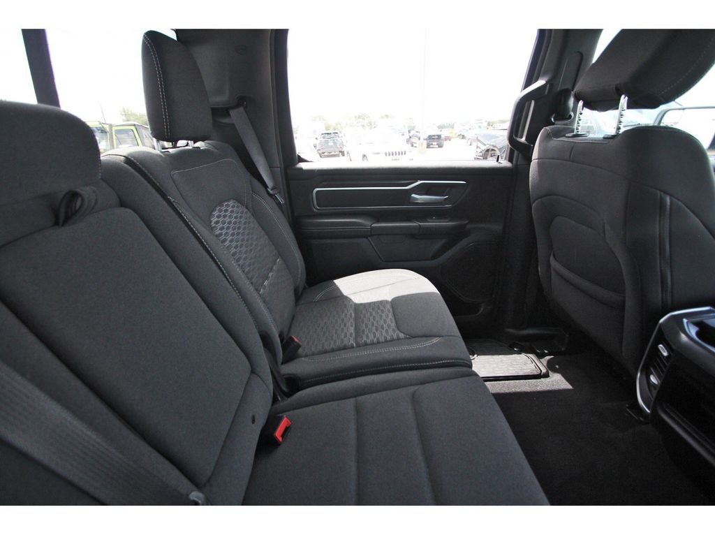 2025 RAM 1500 Lone Star Crew Cab 4x2 5'7' Box