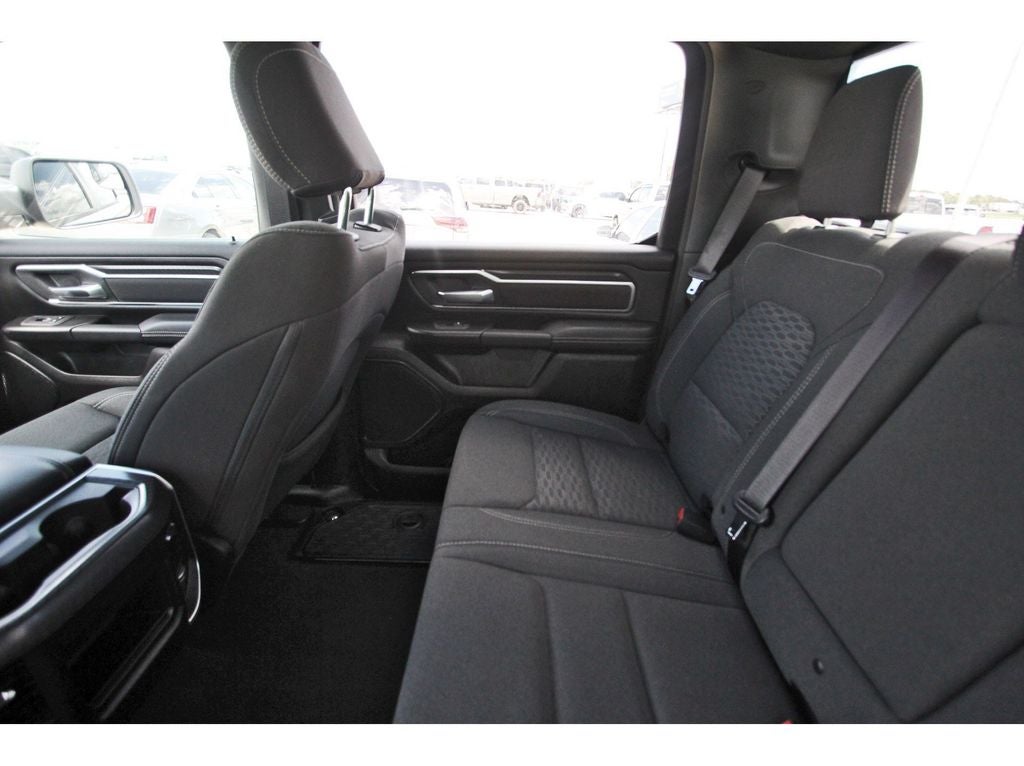 2025 RAM 1500 Lone Star Crew Cab 4x2 5'7' Box