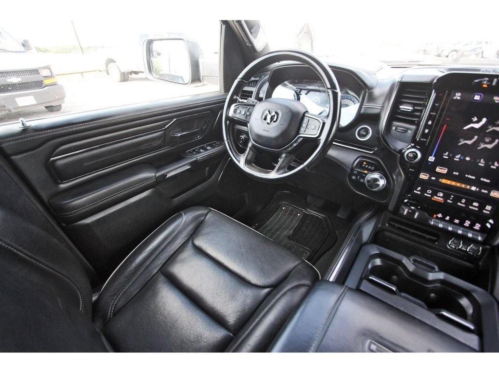 2022 RAM 1500 Limited Crew Cab 4x4 5'7' Box
