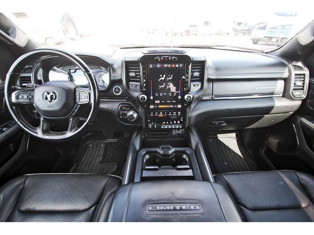 2022 RAM 1500 Limited Crew Cab 4x4 5'7' Box