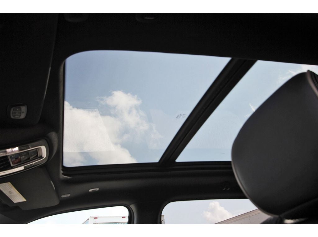 2022 RAM 1500 Limited Crew Cab 4x4 5'7' Box
