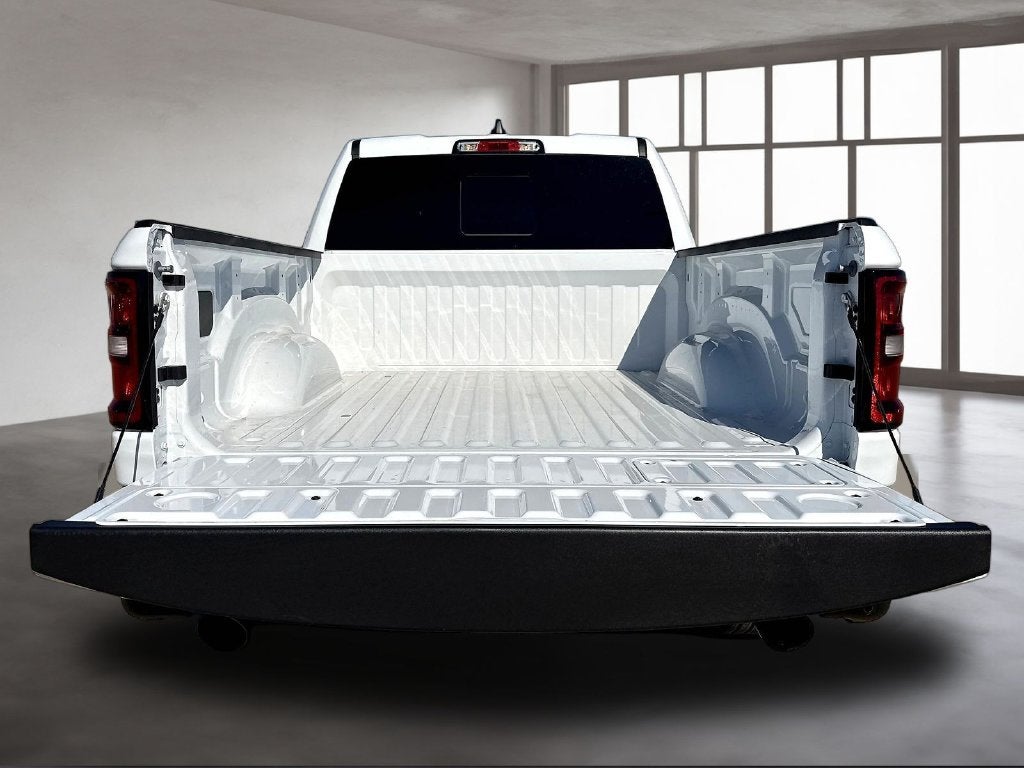 2025 RAM 1500 Laramie Dual–Pane Panoramic Sunroof - Night Edition