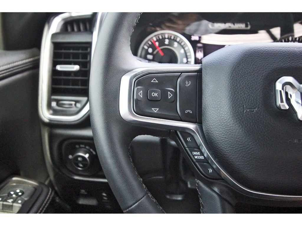 2025 RAM 1500 Laramie Crew Cab 4x4 5'7' Box