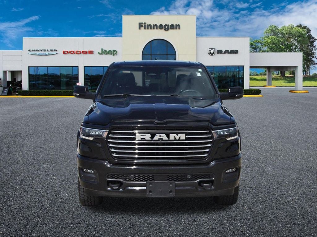 2025 RAM 1500 Laramie Crew Cab 4x4 5'7' Box