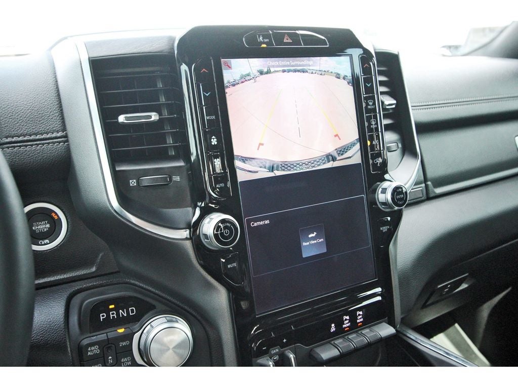 2025 RAM 1500 Laramie Crew Cab 4x4 5'7' Box