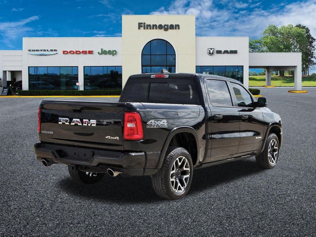 2025 RAM 1500 Laramie Crew Cab 4x4 5'7' Box