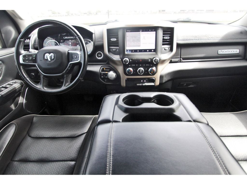 2022 RAM 1500 Laramie Crew Cab 4x4 5'7' Box