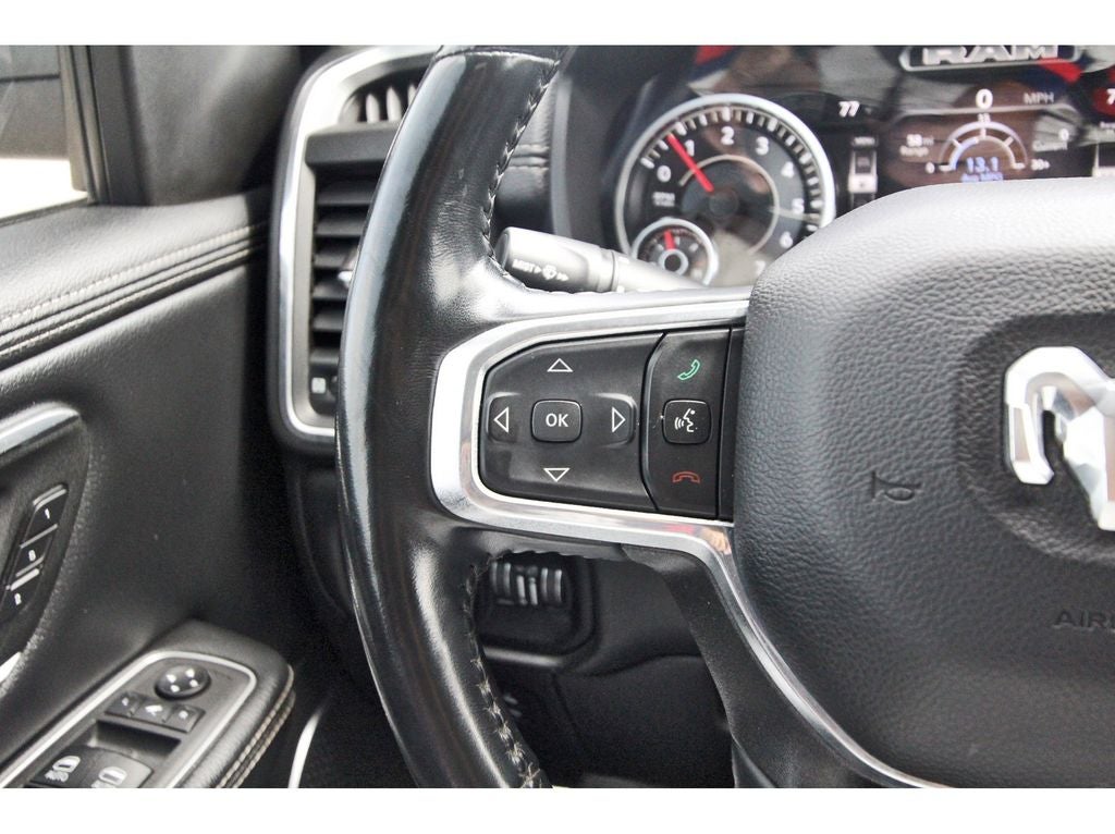 2022 RAM 1500 Laramie Crew Cab 4x4 5'7' Box
