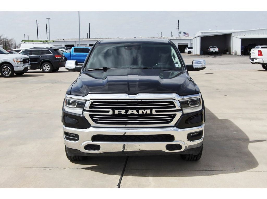 2022 RAM 1500 Laramie Crew Cab 4x4 5'7' Box