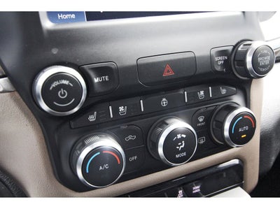 2022 RAM 1500 Laramie Crew Cab 4x4 5'7' Box