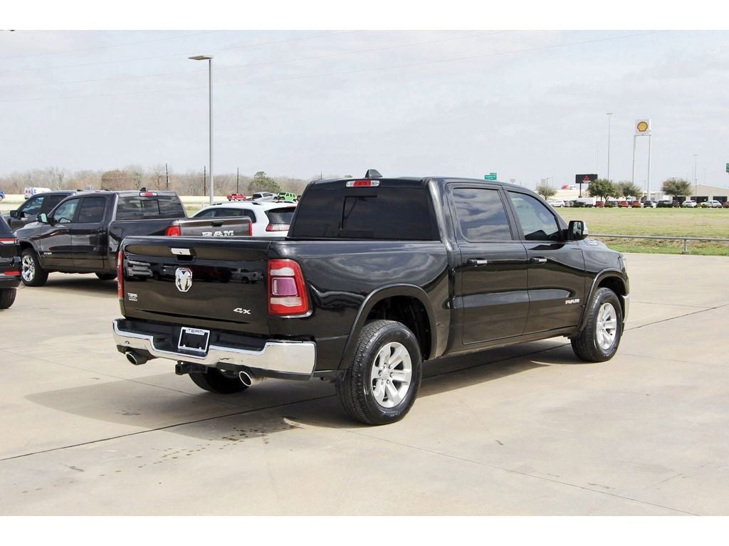 2022 RAM 1500 Laramie Crew Cab 4x4 5'7' Box