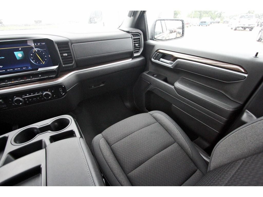 2026 Chevrolet Silverado 1500 2WD Crew Cab Short Bed LT