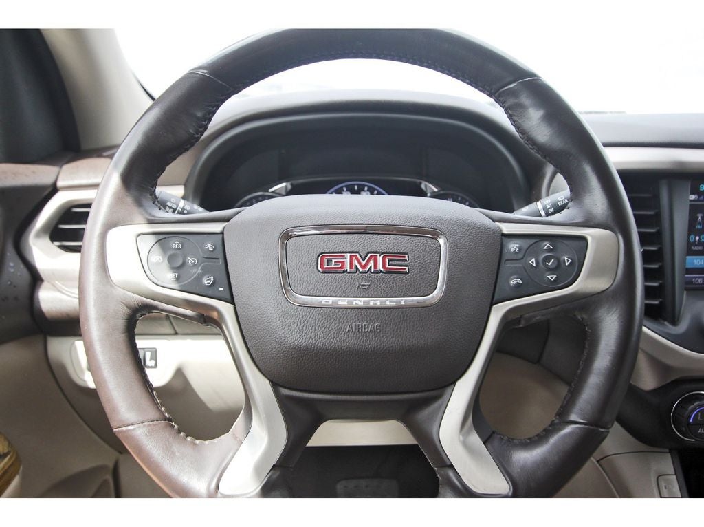 2019 GMC Acadia Denali DUAL MOONROOF - 2ND ROW CAPTIANS CHAIRS
