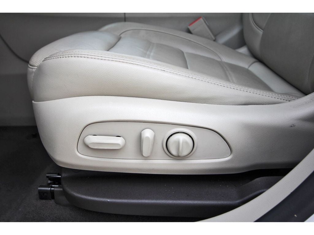2019 GMC Acadia Denali DUAL MOONROOF - 2ND ROW CAPTIANS CHAIRS