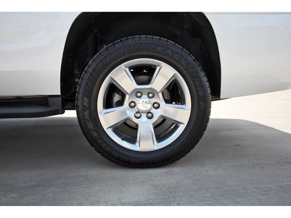 2016 Chevrolet Tahoe LT SUNROOF - REAR BUCKET SEATS