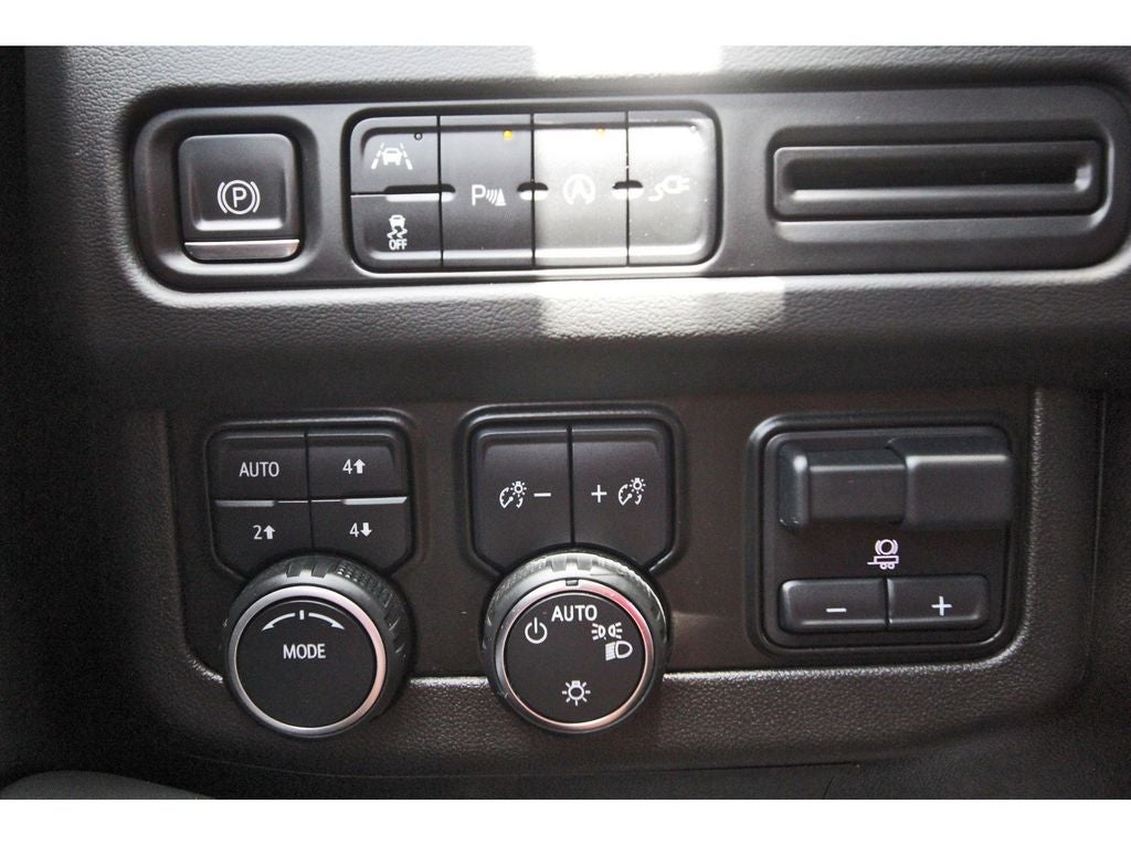 2022 Chevrolet Tahoe 4WD RST