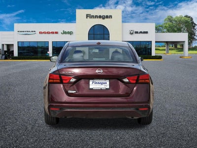 2025 Nissan Altima 2.5 SV Apple Car Play - Android Auto