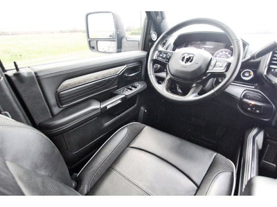 2025 RAM 3500 Limited Mega Cab 4x4 6'4' Box