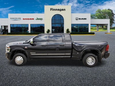2025 RAM 3500 Limited Mega Cab 4x4 6'4' Box