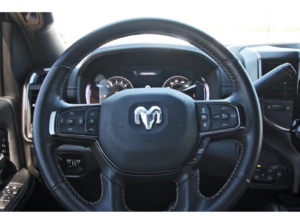 2025 RAM 2500 Rebel 9 Alpine - Rock Rails