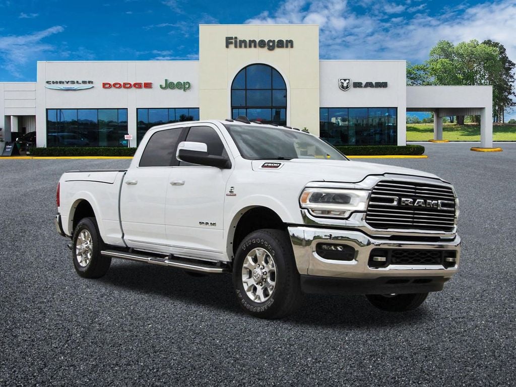 2022 RAM 2500 Laramie Crew Cab 4x4 6'4' Box