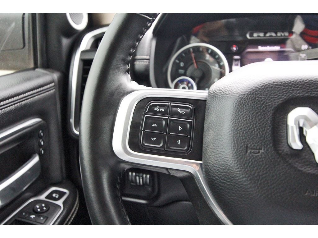 2022 RAM 2500 Laramie Crew Cab 4x4 6'4' Box