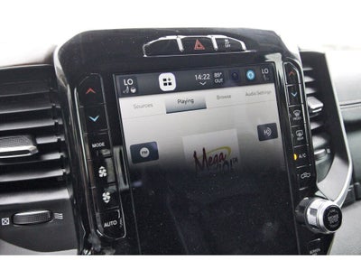 2022 RAM 2500 Laramie Crew Cab 4x4 6'4' Box