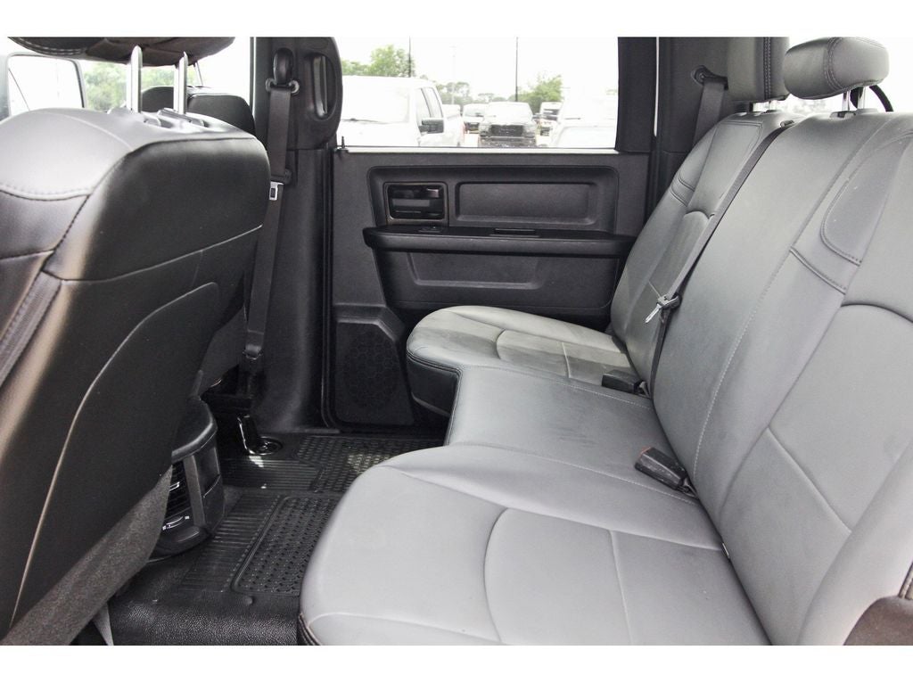2023 RAM 2500 Tradesman Crew Cab 4x4 8' Box