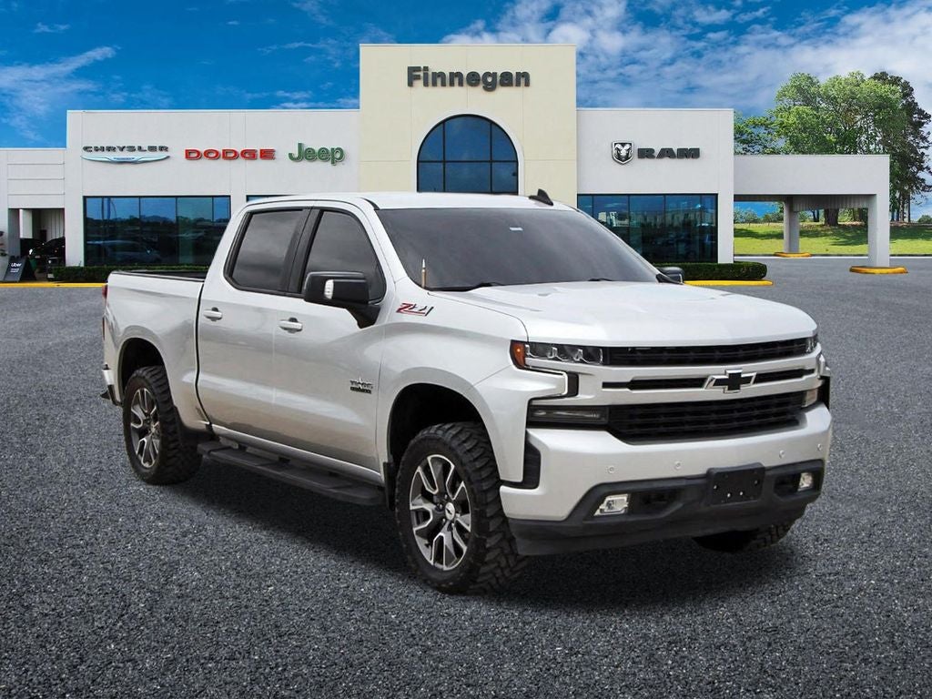 2020 Chevrolet Silverado 1500 4WD Crew Cab Short Bed RST