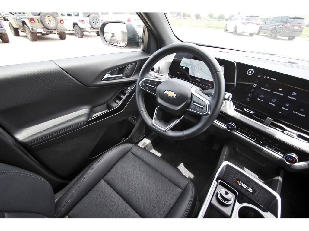 2026 Chevrolet Equinox FWD LT