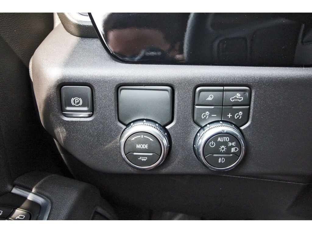 2026 GMC Sierra 1500 Crew Cab, Short Bed, SLT, RWD