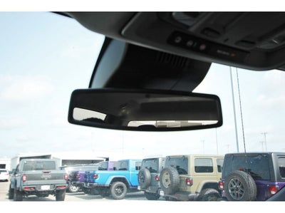 2026 GMC Sierra 1500 Crew Cab, Short Bed, SLT, RWD