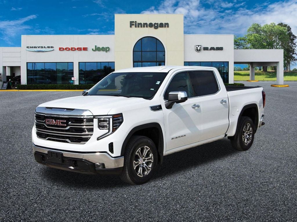 2026 GMC Sierra 1500 Crew Cab, Short Bed, SLT, RWD