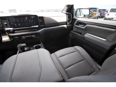 2023 GMC Sierra 1500 4WD Crew Cab Short Box SLT