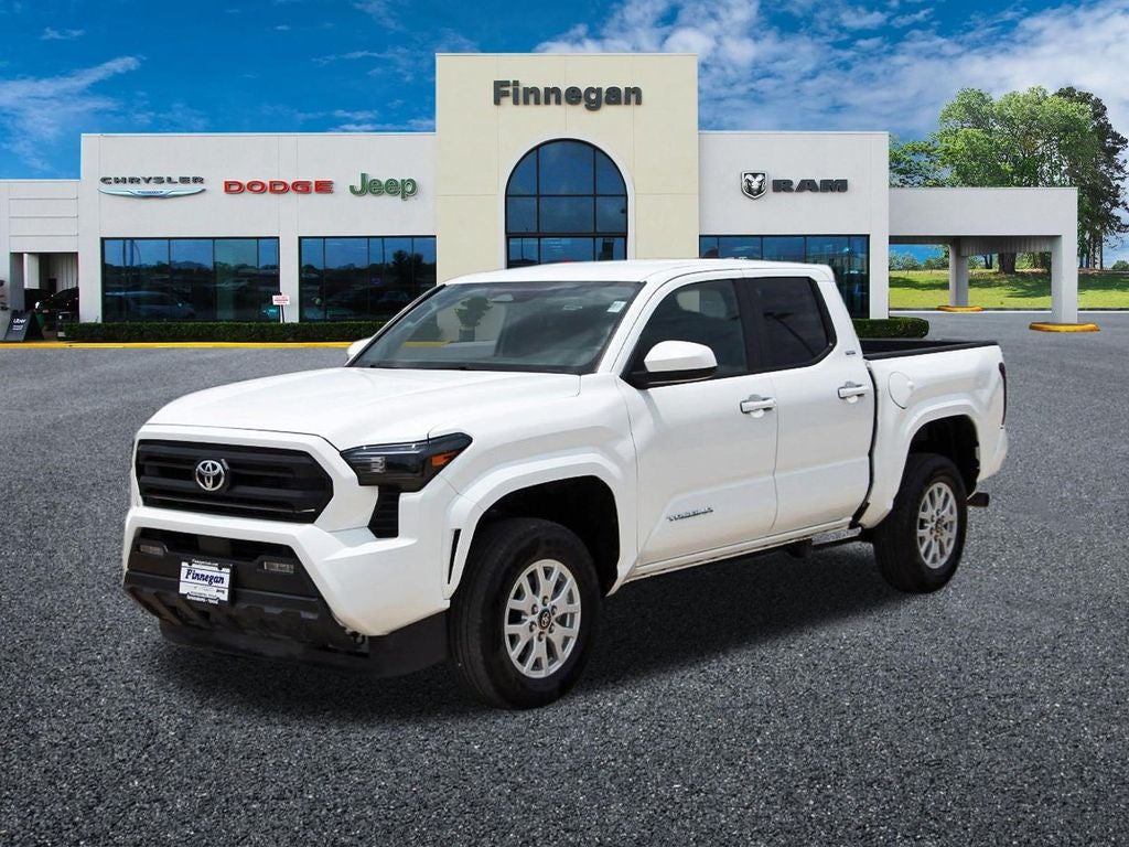 2025 Toyota Tacoma SR5